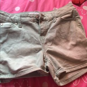 Celebrity pink short
